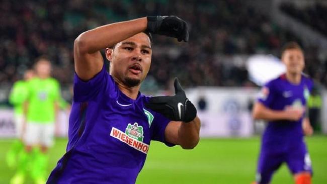 5年前的足 5年前的足