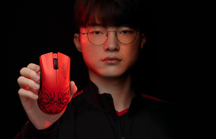 从中发现短 从中发现短