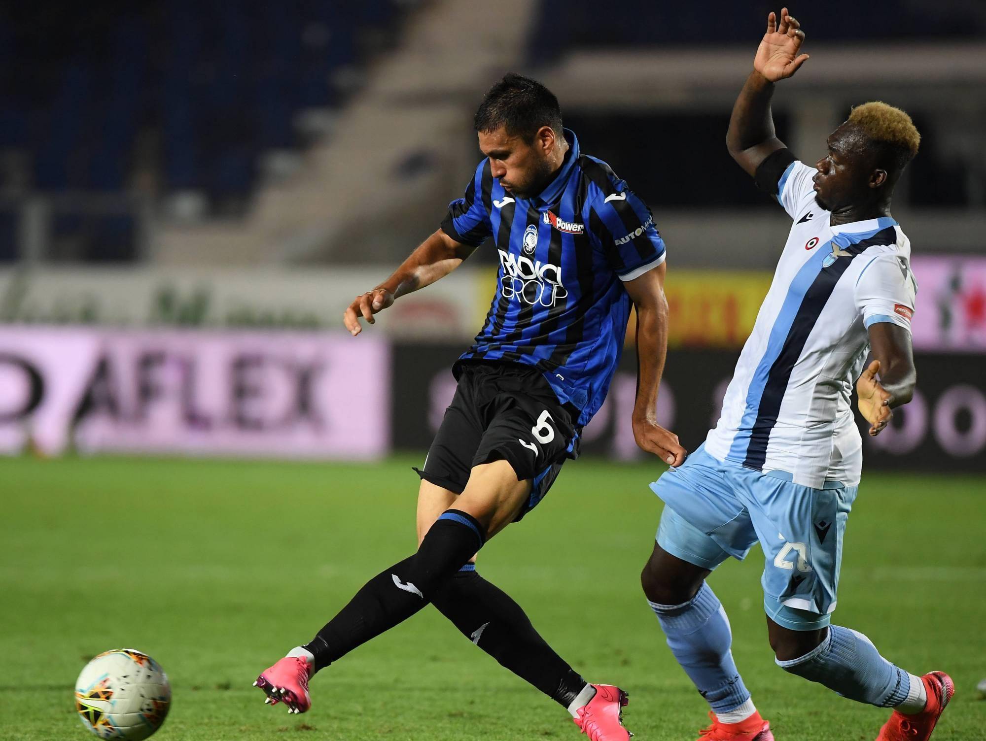 无可钻的空 无可钻的空