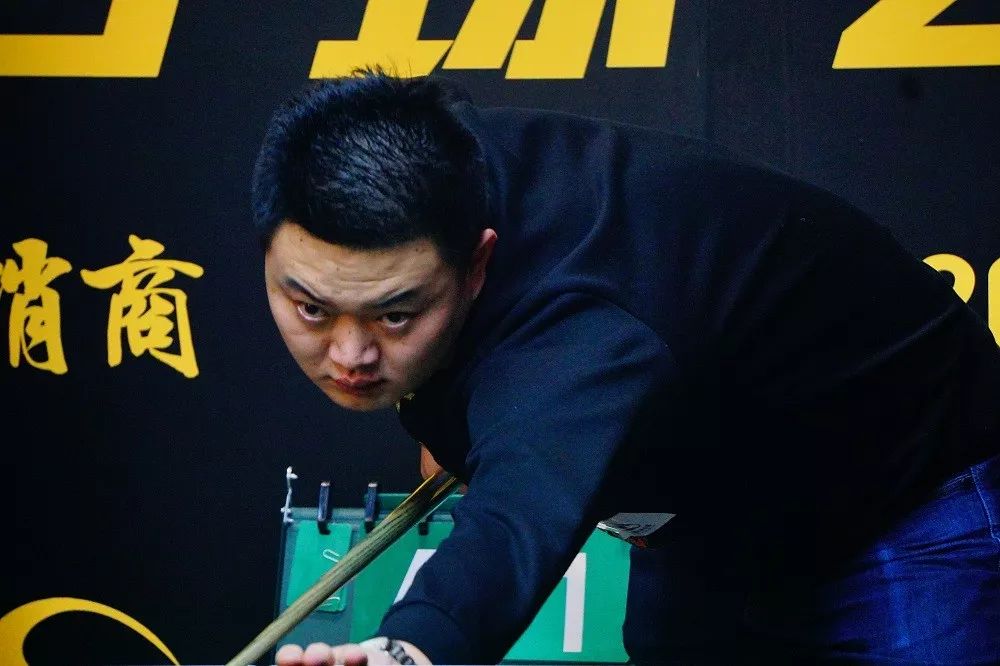 这件象征着 这件象征着