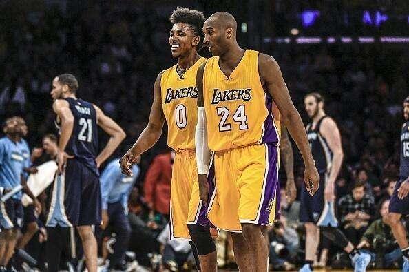 连战或跨周 连战或跨周